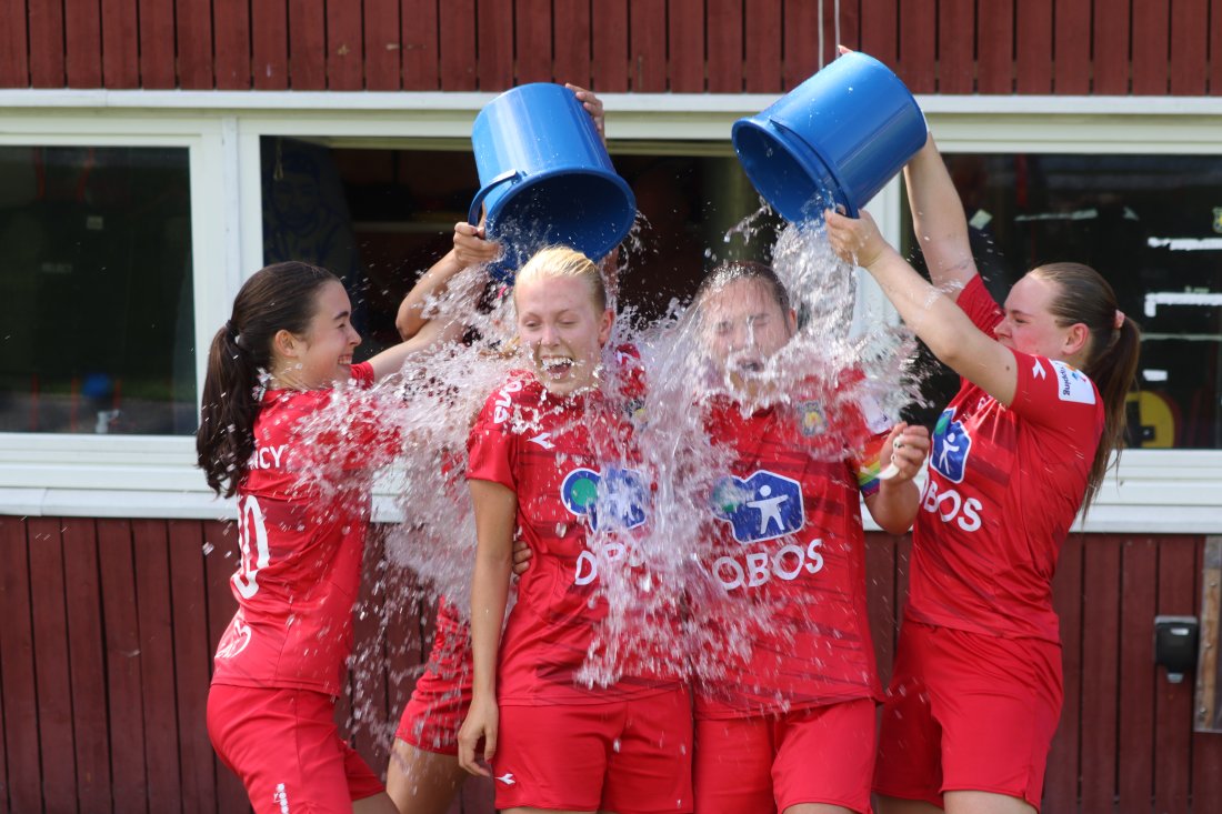 Takk for nå Mie og Milla!<br /><br />Alle foto: Erling Løkken&nbsp;