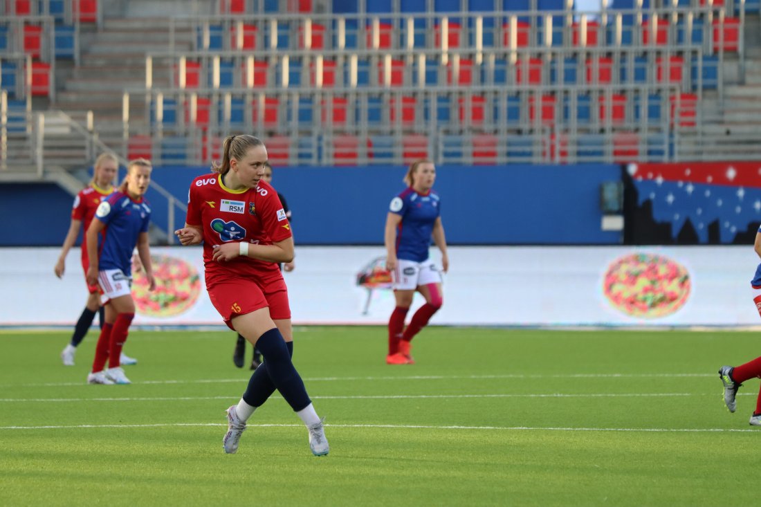 RFE_Vålerenga_RFE_Mia_Konsentrert_Bruk_230510_Erling.JPG